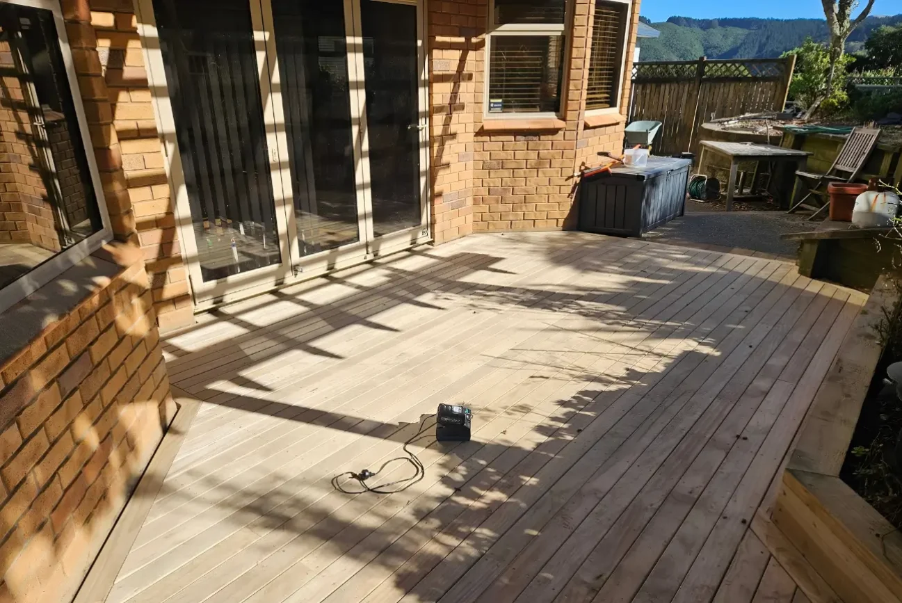 gem-builders-decking-3